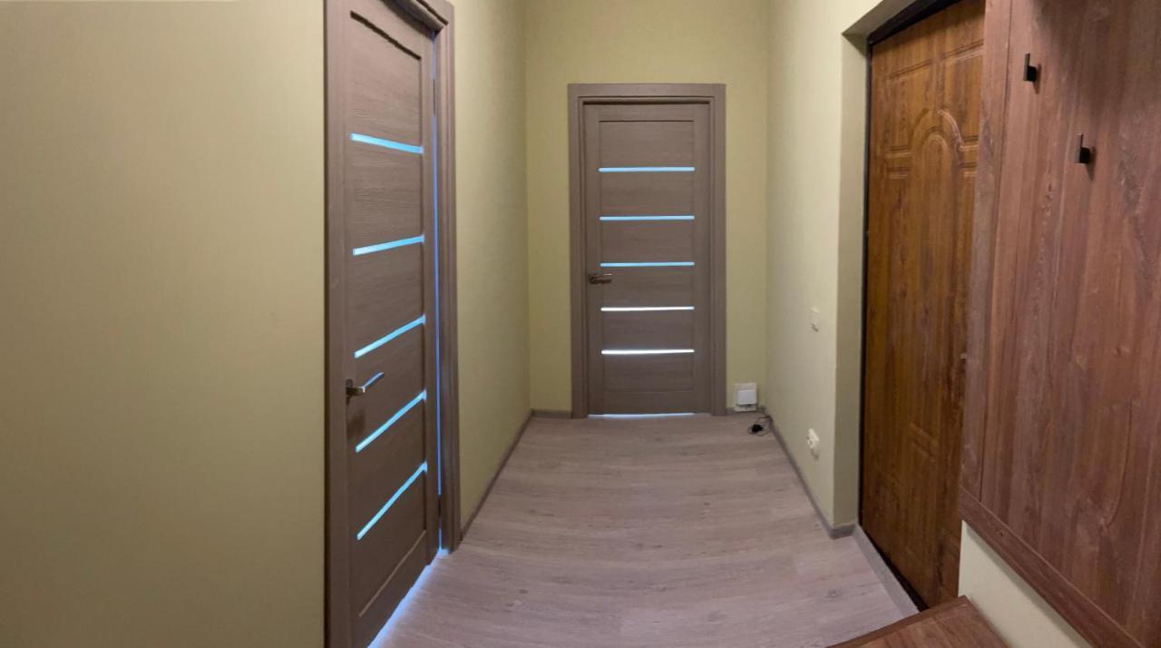 затишна однокімнатна під києвом Apartment